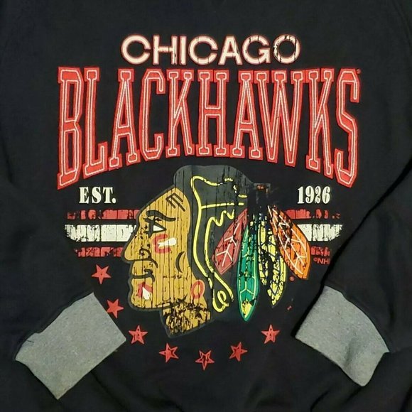GIII Sports By Carl Banks NHL Licensed Chicago Blackhawks Hockey Sweater XL - Picture 2 of 10